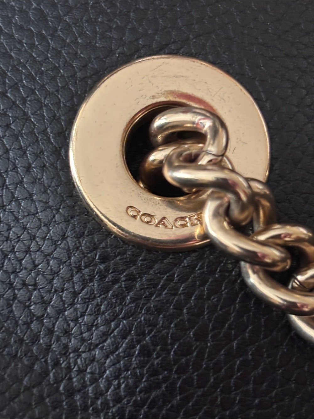 Coach Turnlock Chain Tote 27 Black Pebbled Leather Gold Chain Style 57107 - Picture 13 of 16